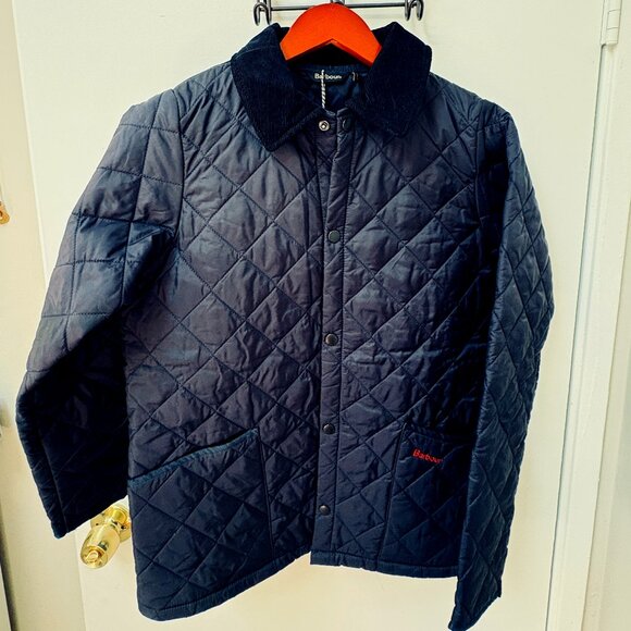 Barbour Liddesdale Quilted Jacket – Boys XL (12/13) • Navy